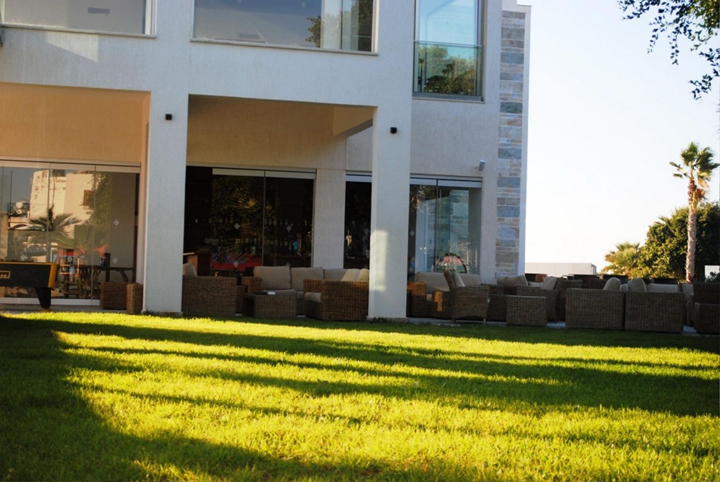 Amphora-Hotel---Suites-Terrace-7