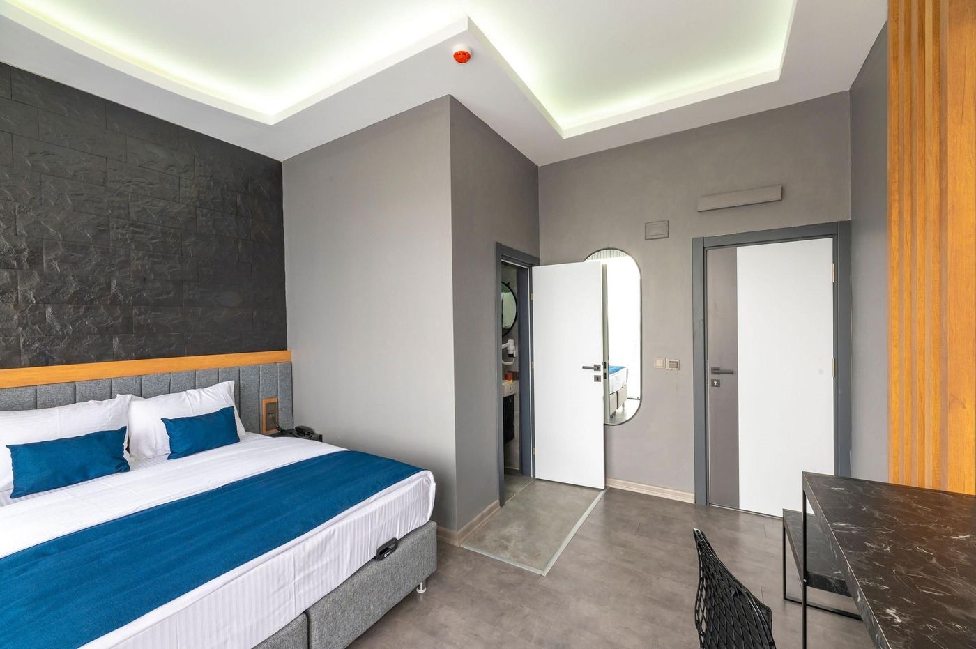 Melanj Airport Hotel-Turkey-Arnavutköy-Room-9