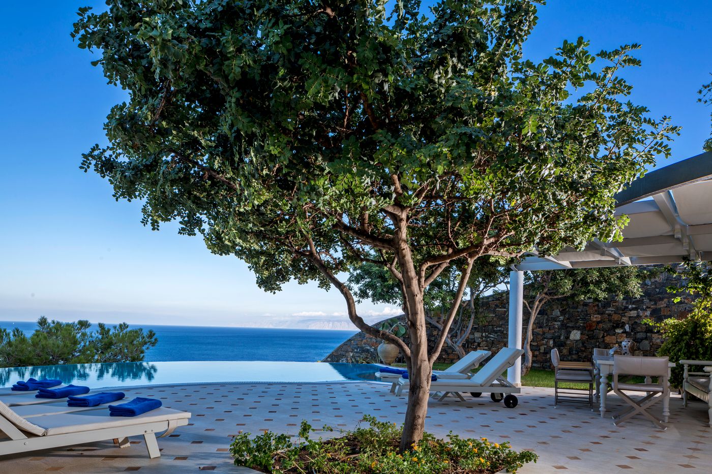 Elounda-Gulf-Villas---Suites-Room-2