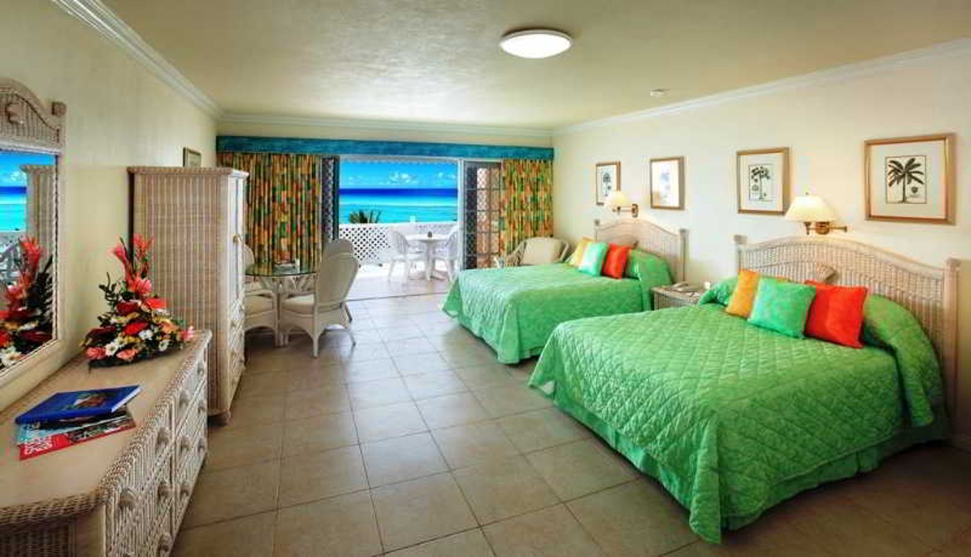 Coral-Sands-Beach-Resort-Room-4