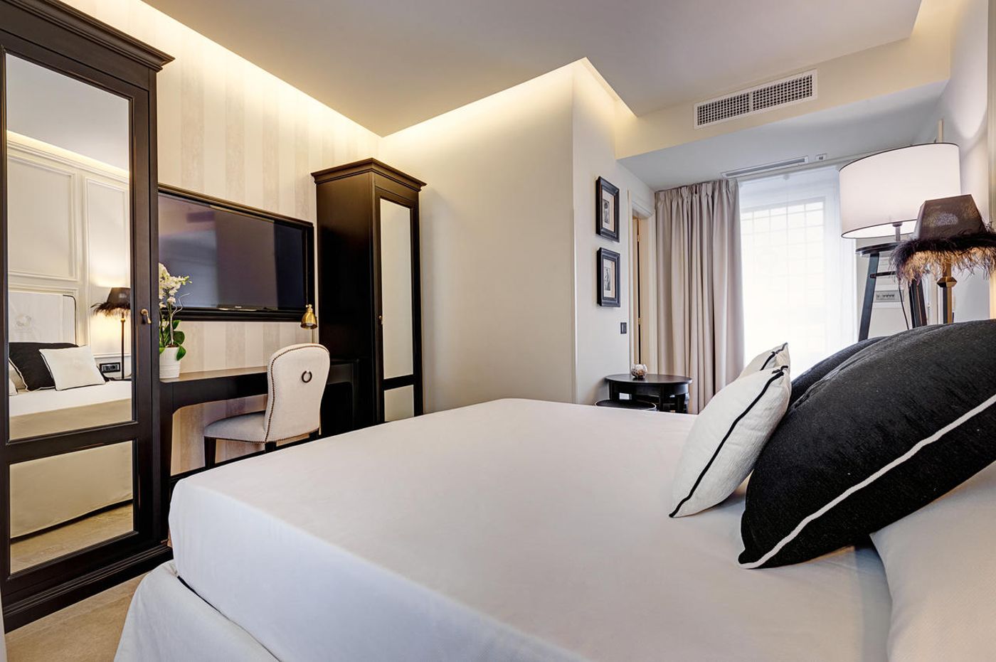 Profumo-Maison-Colosseo-Room-16