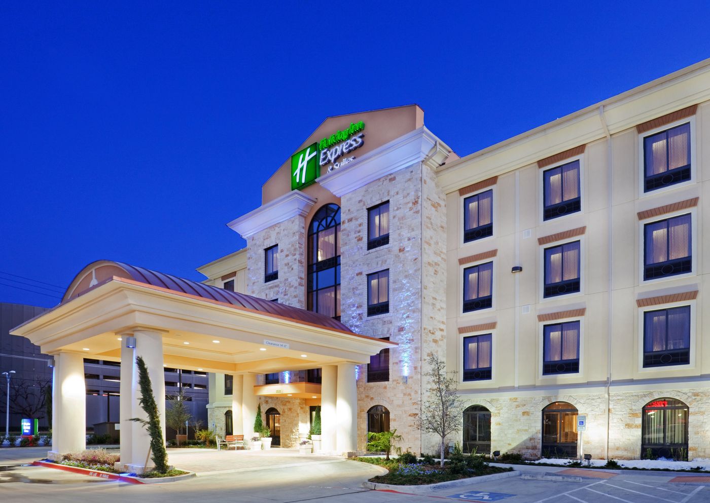 Comfort Inn & Suites Dallas Medical-Market Cente-United States-DALLAS-General view-1
