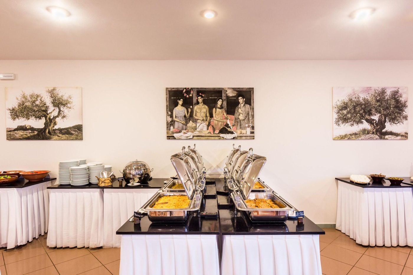 Hara-Ilios-Village-Restaurant-61