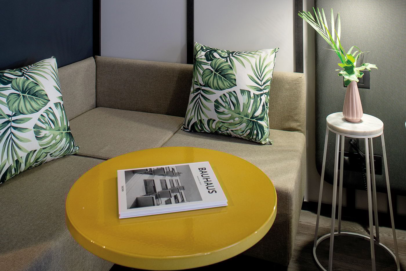 Villa-Pamphili-Room-6