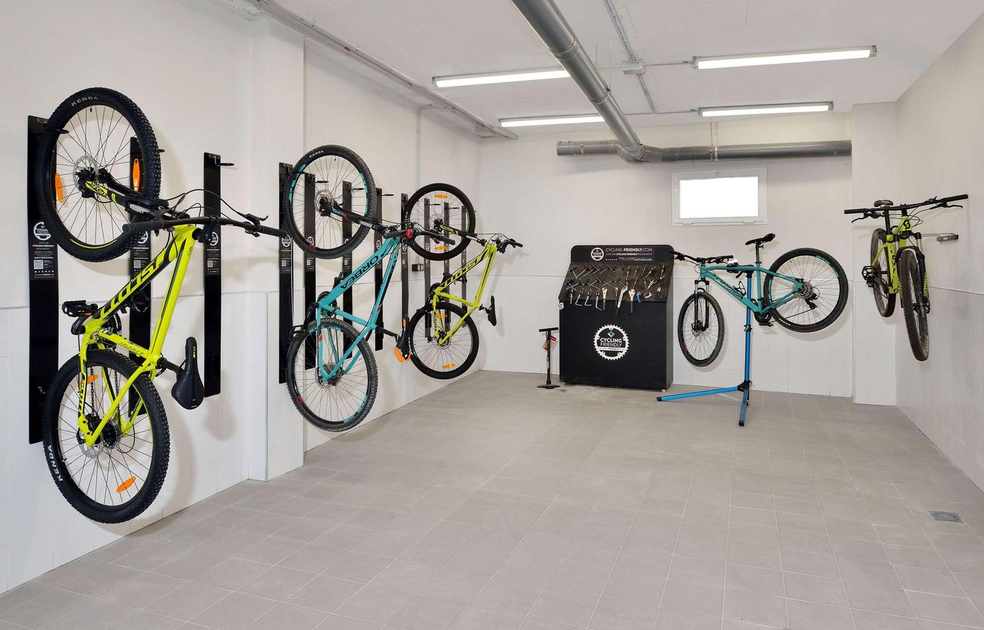 Sol-Torremolinos-Don-Pablo-Sports-and-Entertainment-87