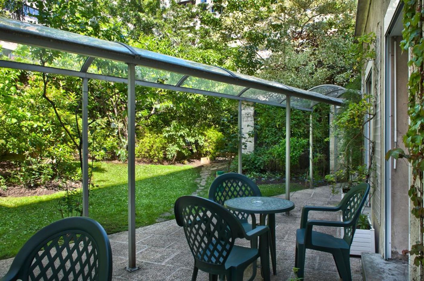 Abaca-Messidor-by-Happyculture-Terrace-42