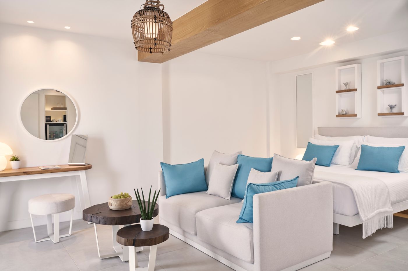 Mediterranean-Beach-Room-18