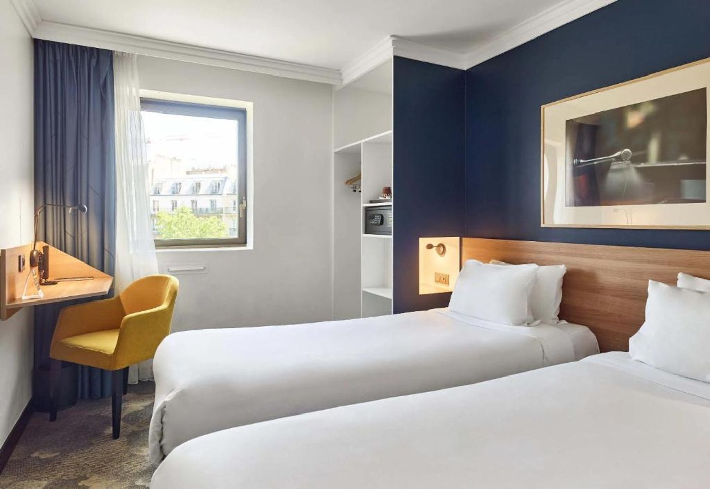 B-B-HOTEL-Paris-17-Batignolles-Room-16