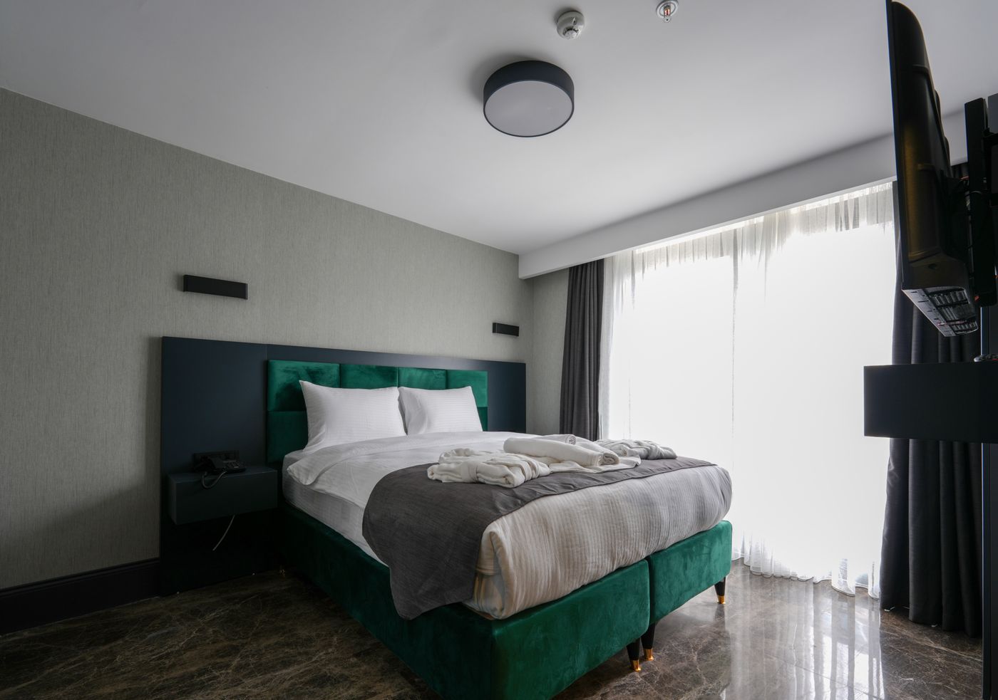 Hotel-Kurucesme-Business-Room-16