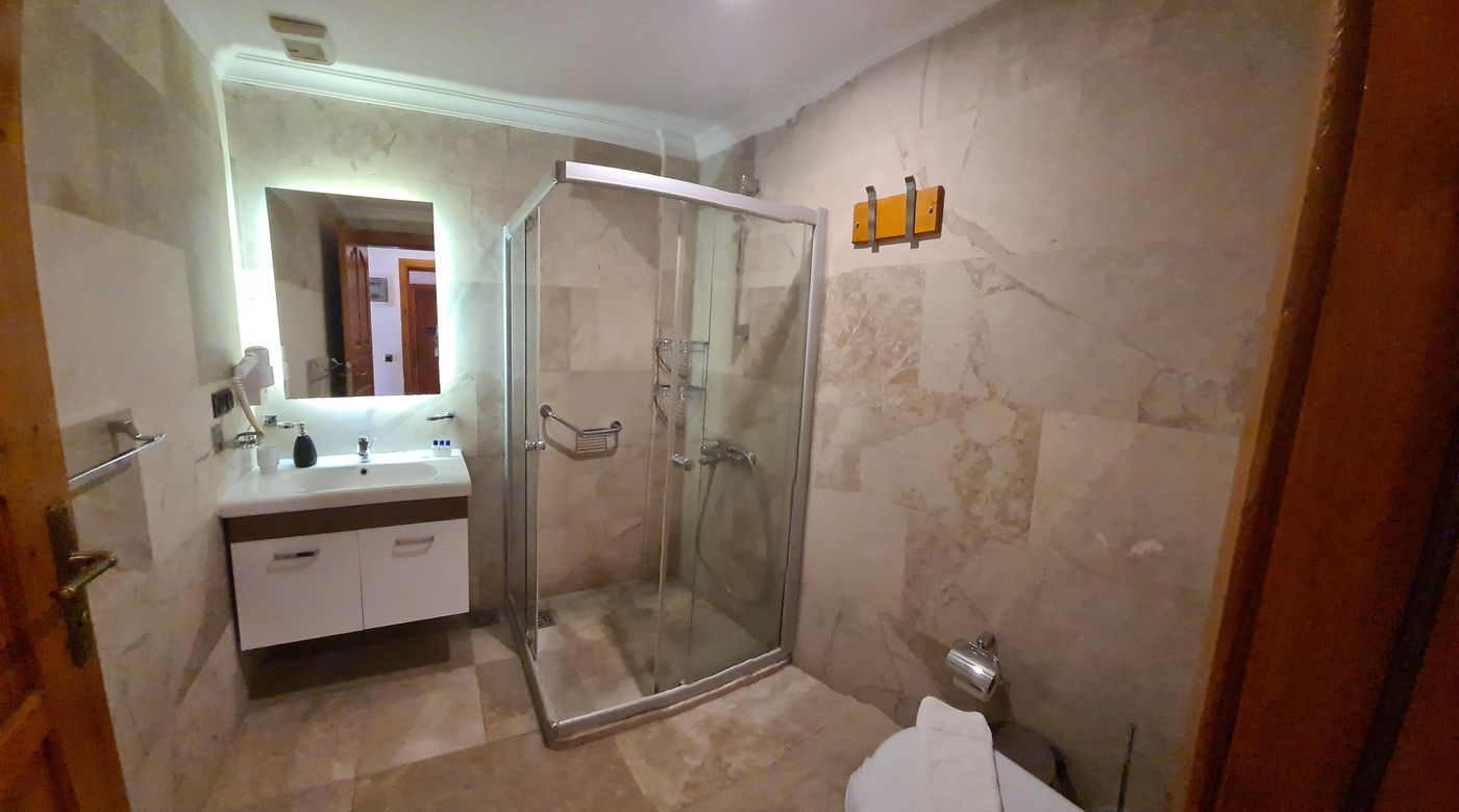 BC-Spa-Hotel-Room-42