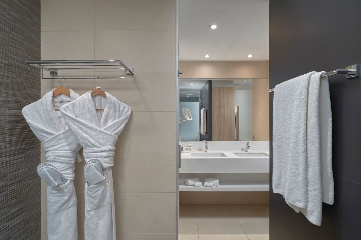 Radisson-Blu-Resort---Spa-Mogan-Room-50