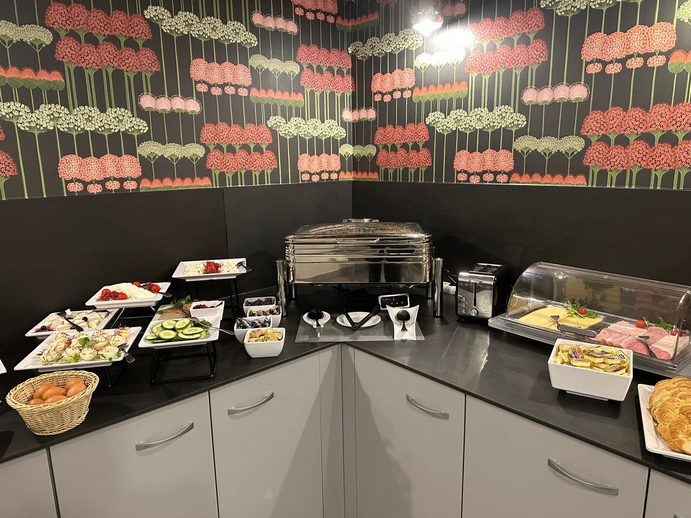 DOWNTOWN-KRAKOW-Restaurant-22