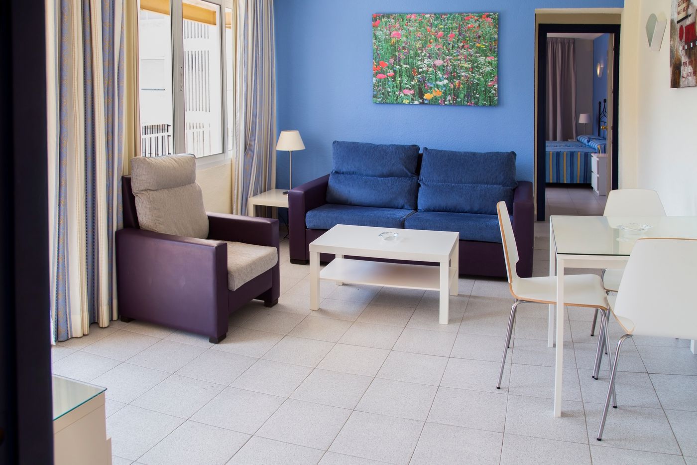 Ecuador-Park-Room-26