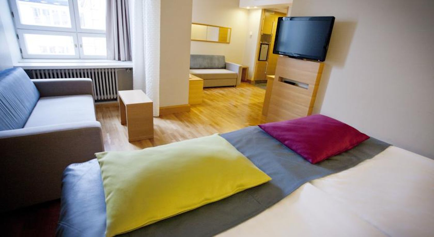 Original Sokos Hotel Helsinki-Finland-Helsinki-Room-9