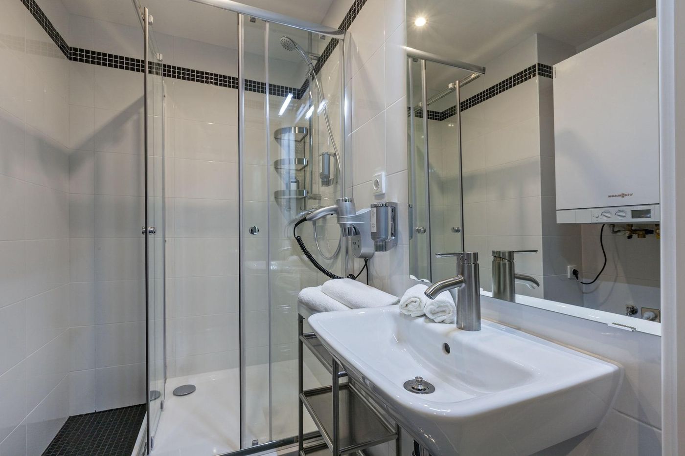 Gorgeous-Prague-Rooms-Room-47