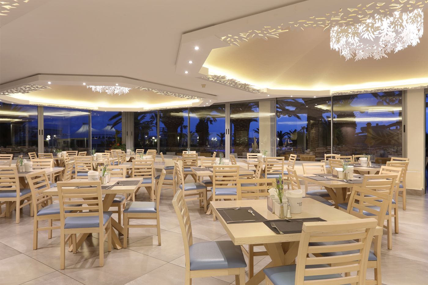 Lyttos-Beach-Restaurant-55