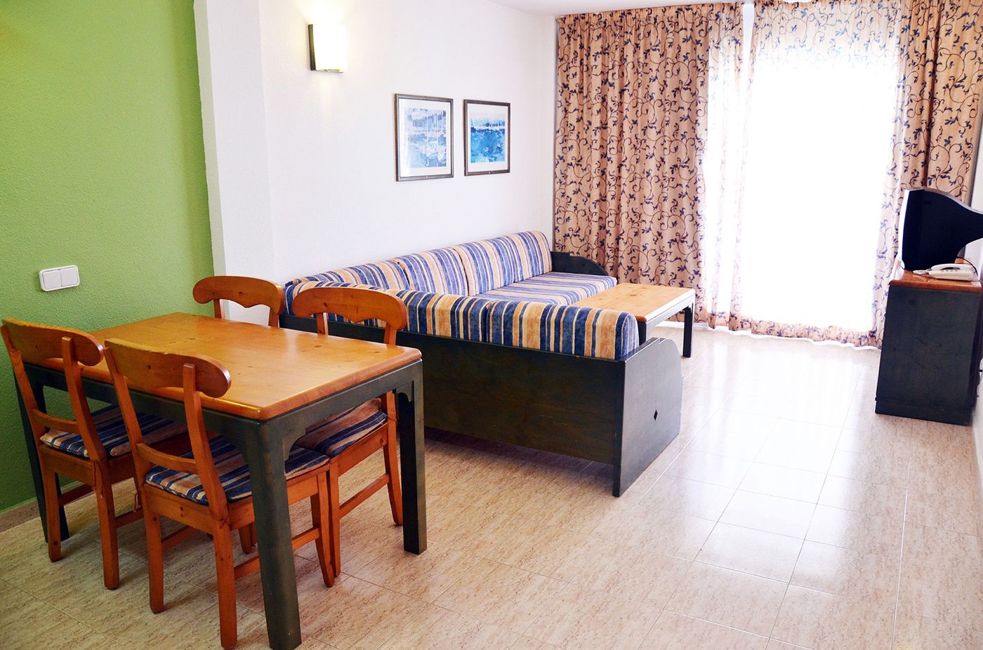 Blue Star Apartments