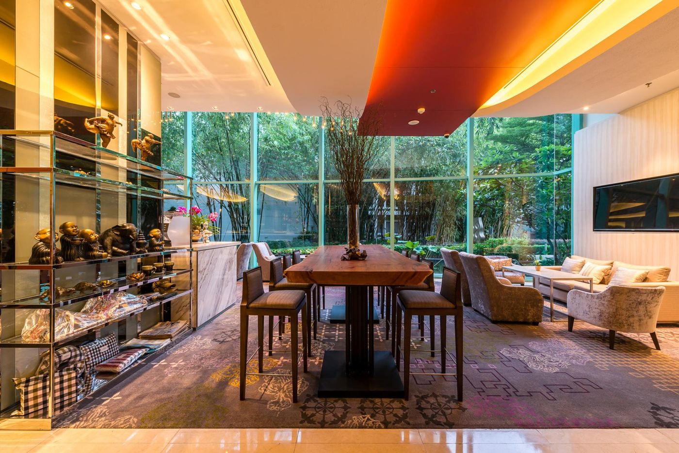 Chatrium-Hotel-Riverside-Bangkok-Bar-16