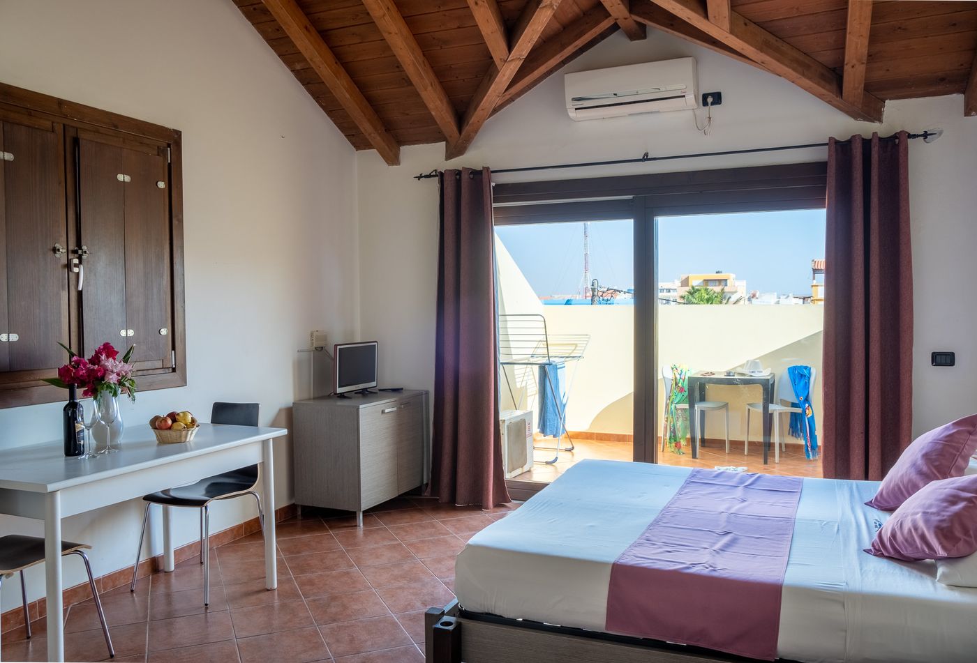 Porto-Antigo-Room-25