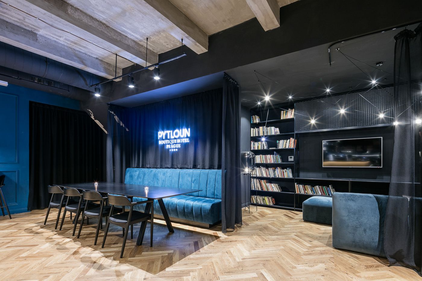 Pytloun-Boutique-Hotel-Prague-Restaurant-11