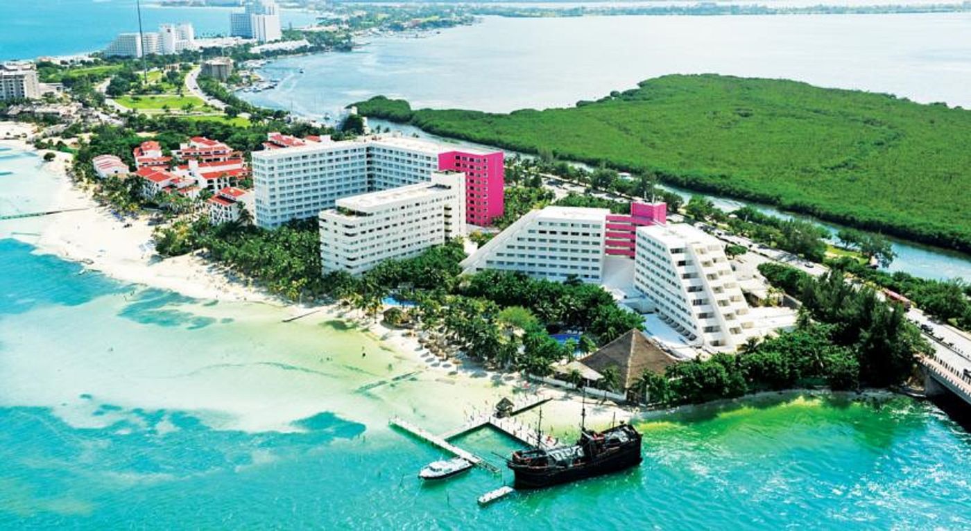 Grand-Oasis-Palm---All-Inclusive-General-view-8