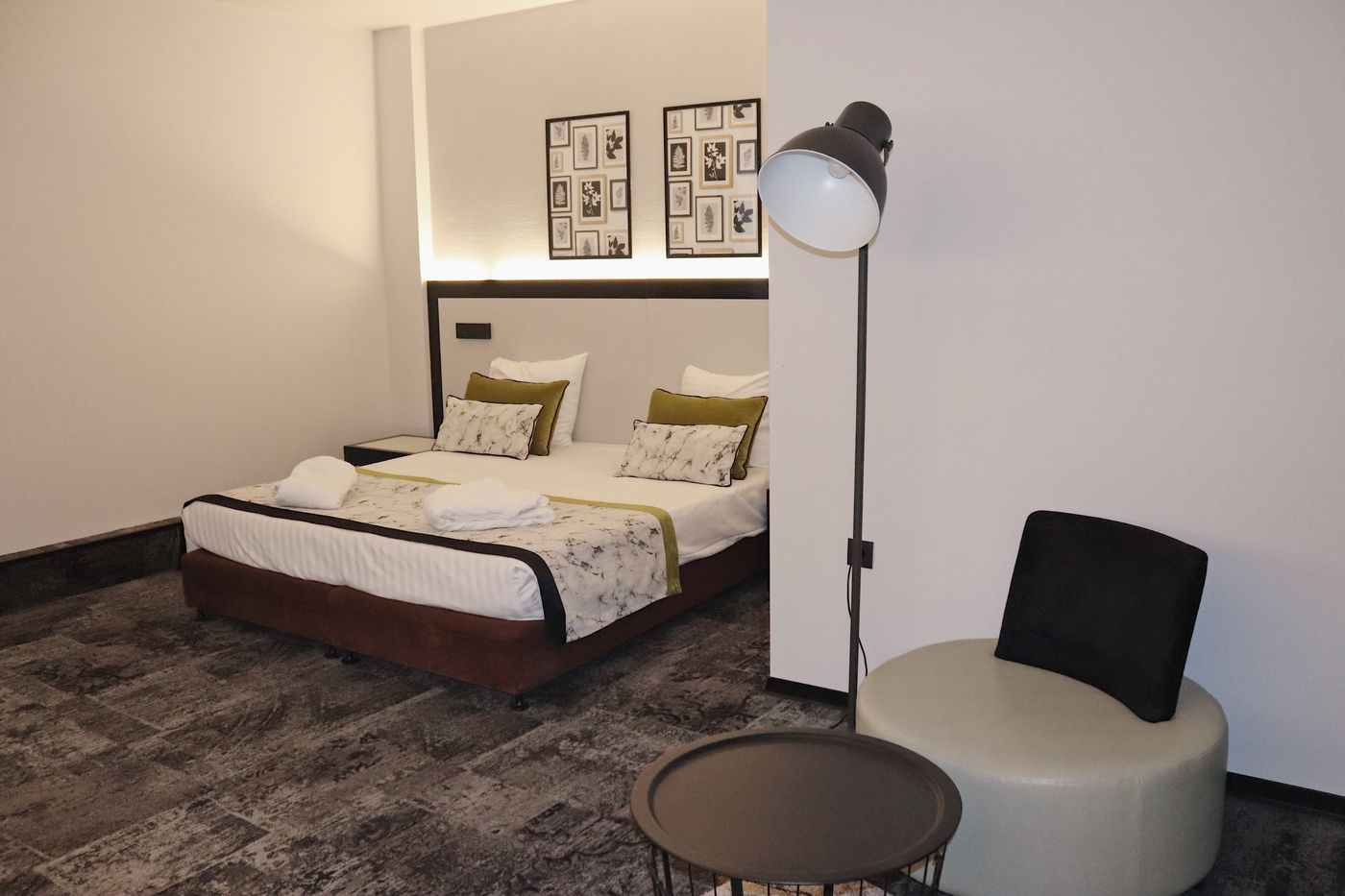 Floris-Arlequin-Grand-Place-Room-3