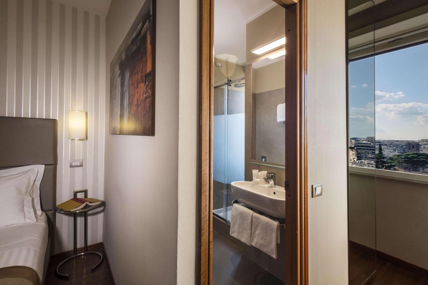 Best-Western-Hotel-Piccadilly-Room-8