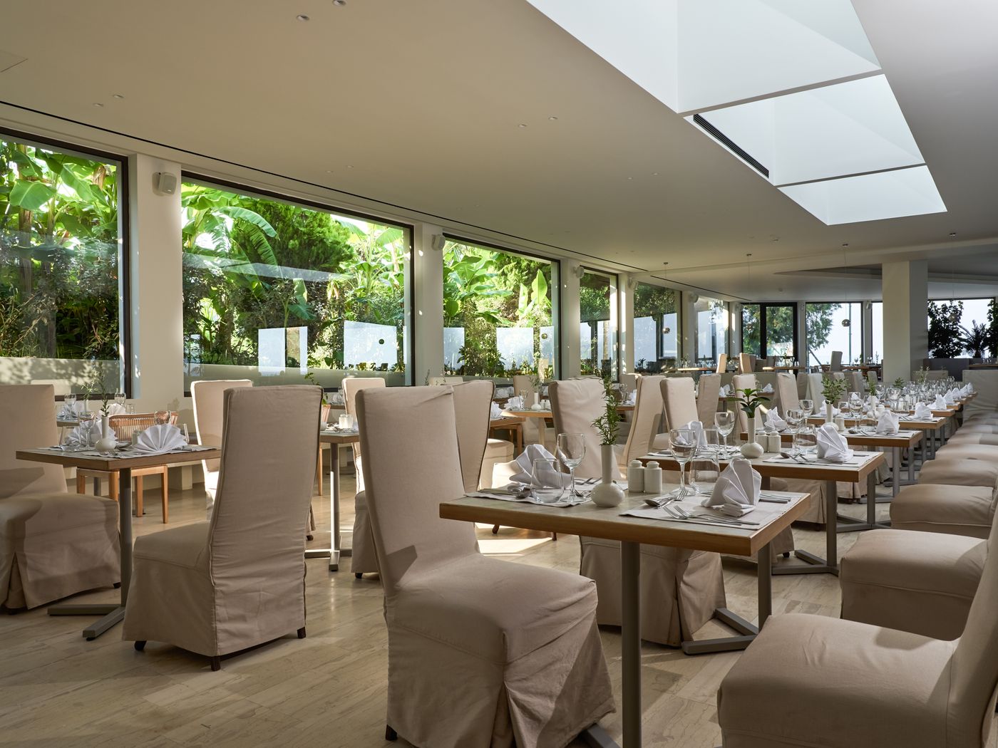 Caravel-Zante-Restaurant-19