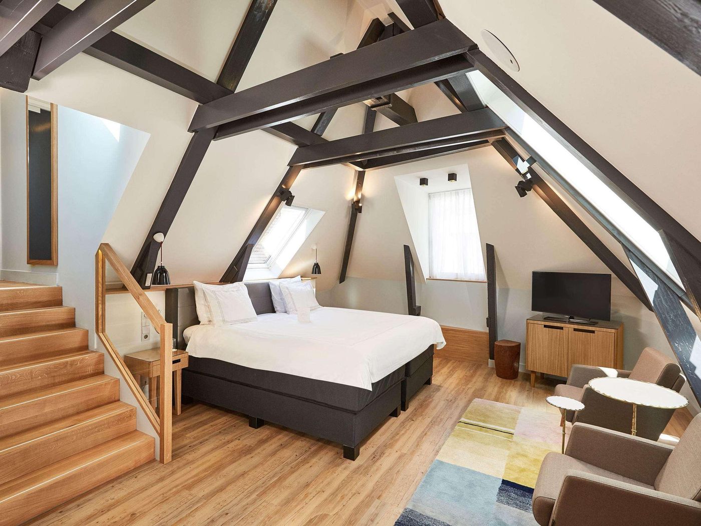 Swissotel-Amsterdam-Room-18