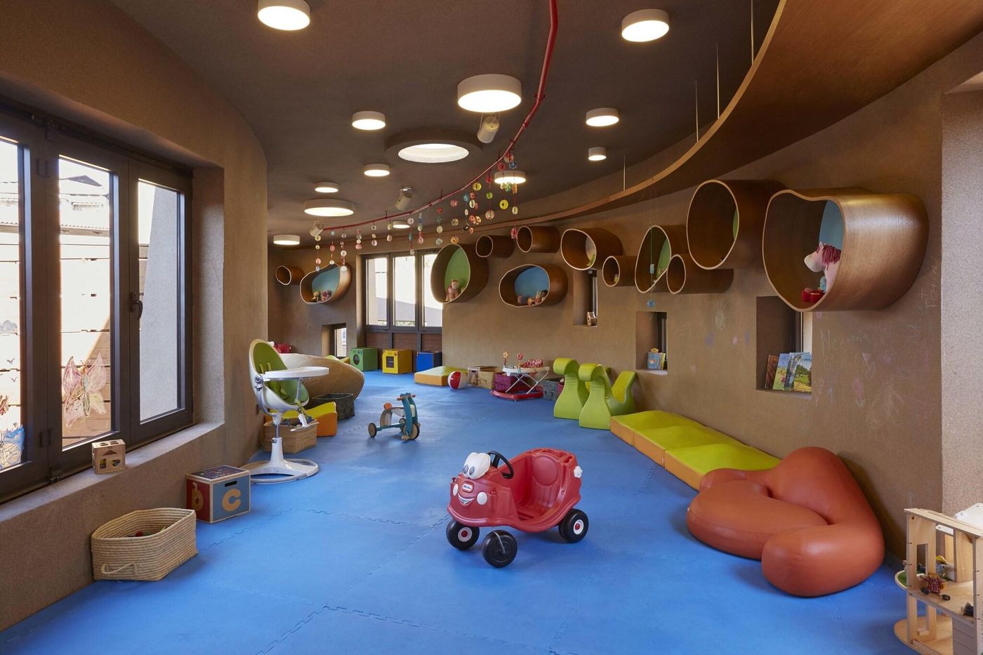 The-Romanos--A-Luxury-Collection-Resort-Sports-and-Entertainment-65