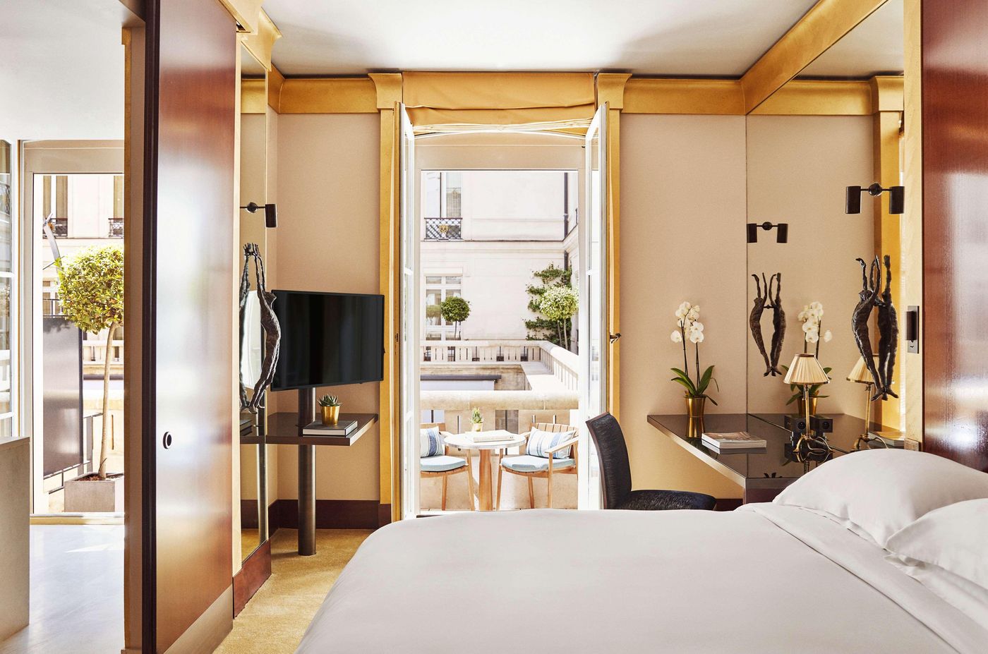 Park-Hyatt-Paris-Vendome-Room-49