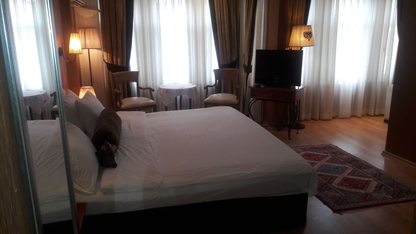 Armagrandi-Spina-Room-29