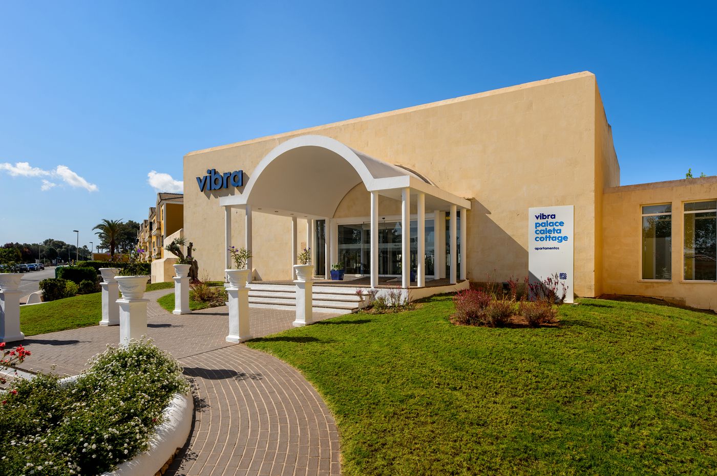 17.11.25 Vacances Menorca Blanc Cottage