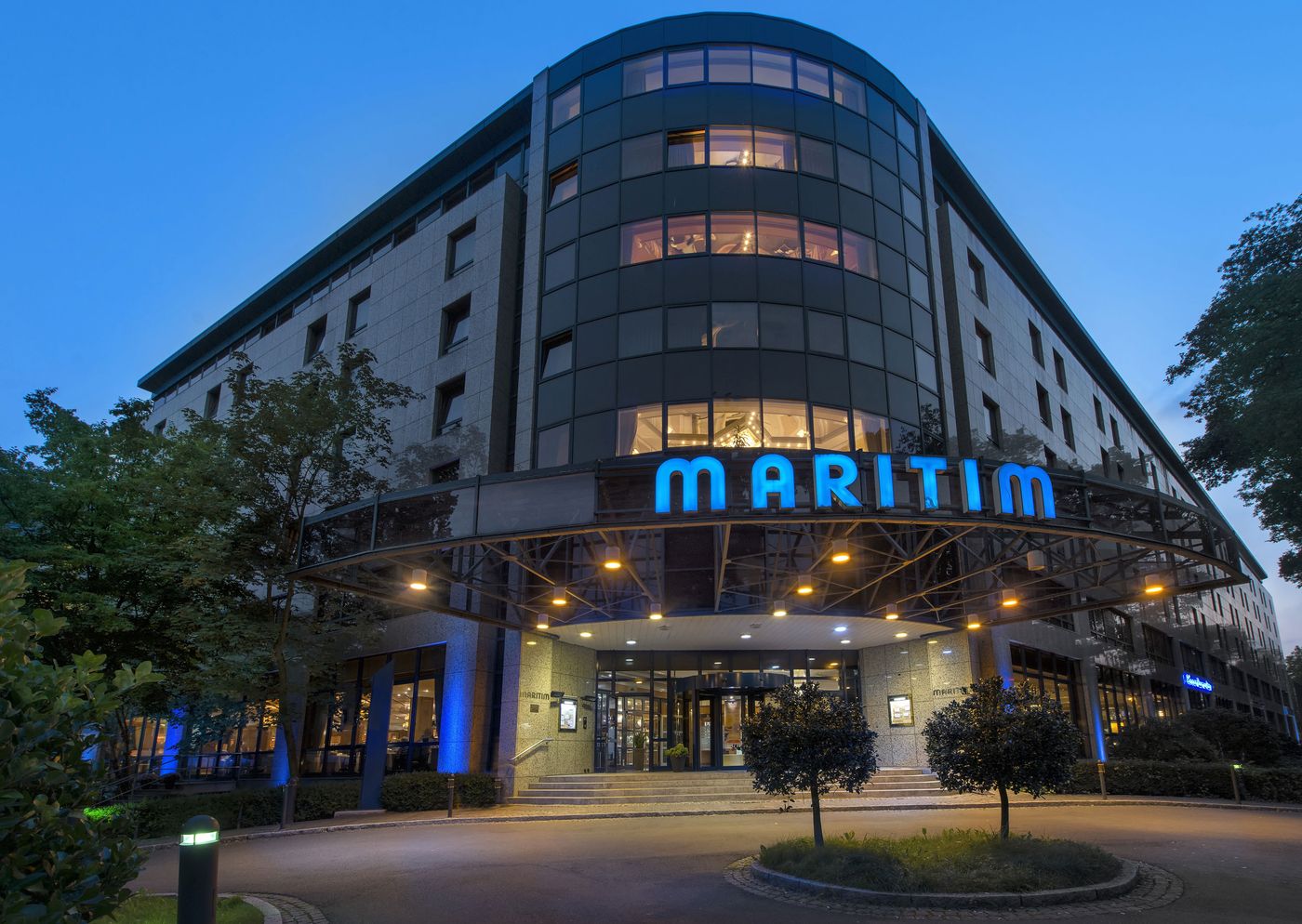 Maritim Hotel Bremen-Germany-BREMEN-General view-1