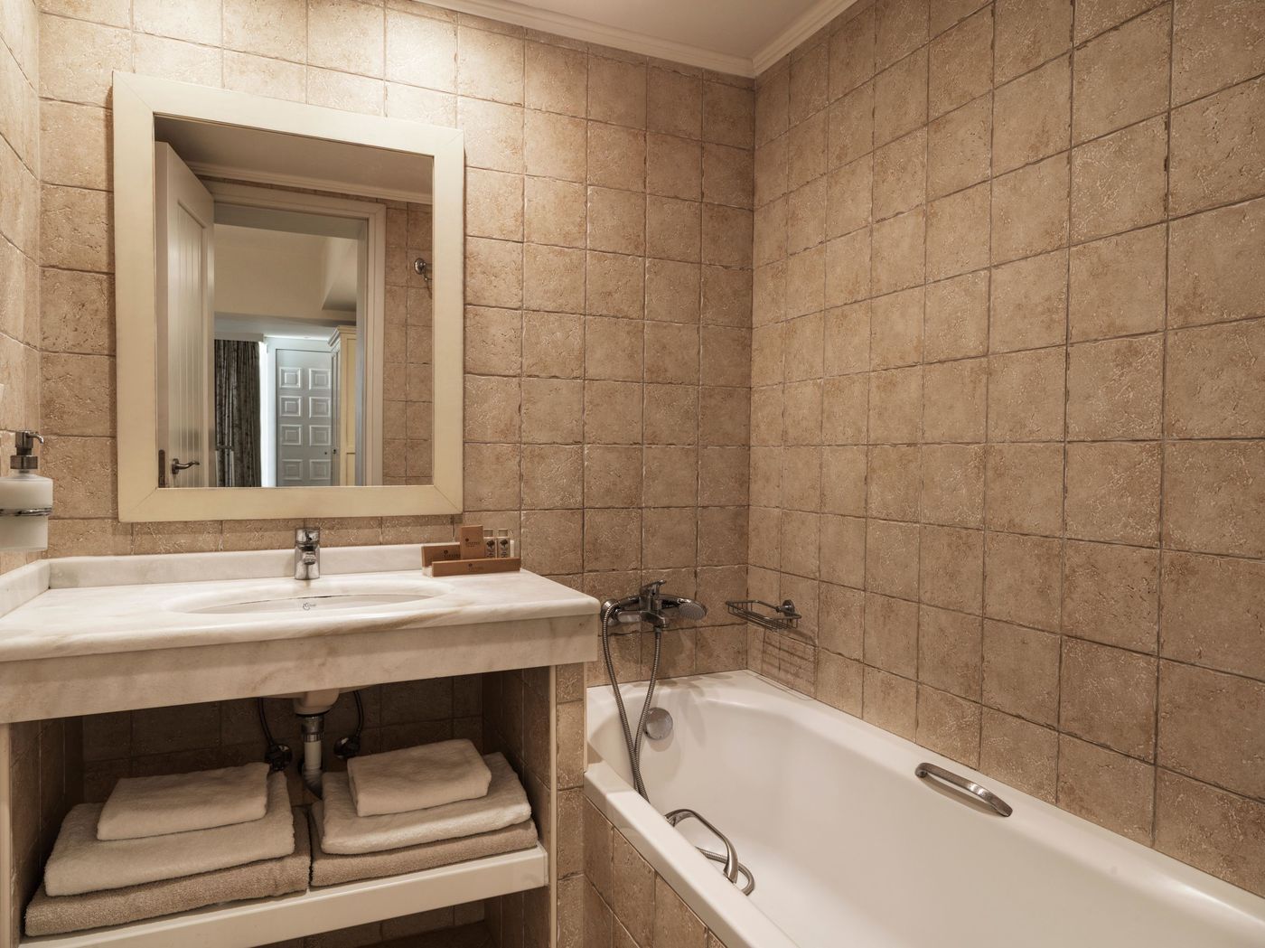 Civitel-Creta-Beach-Room-44