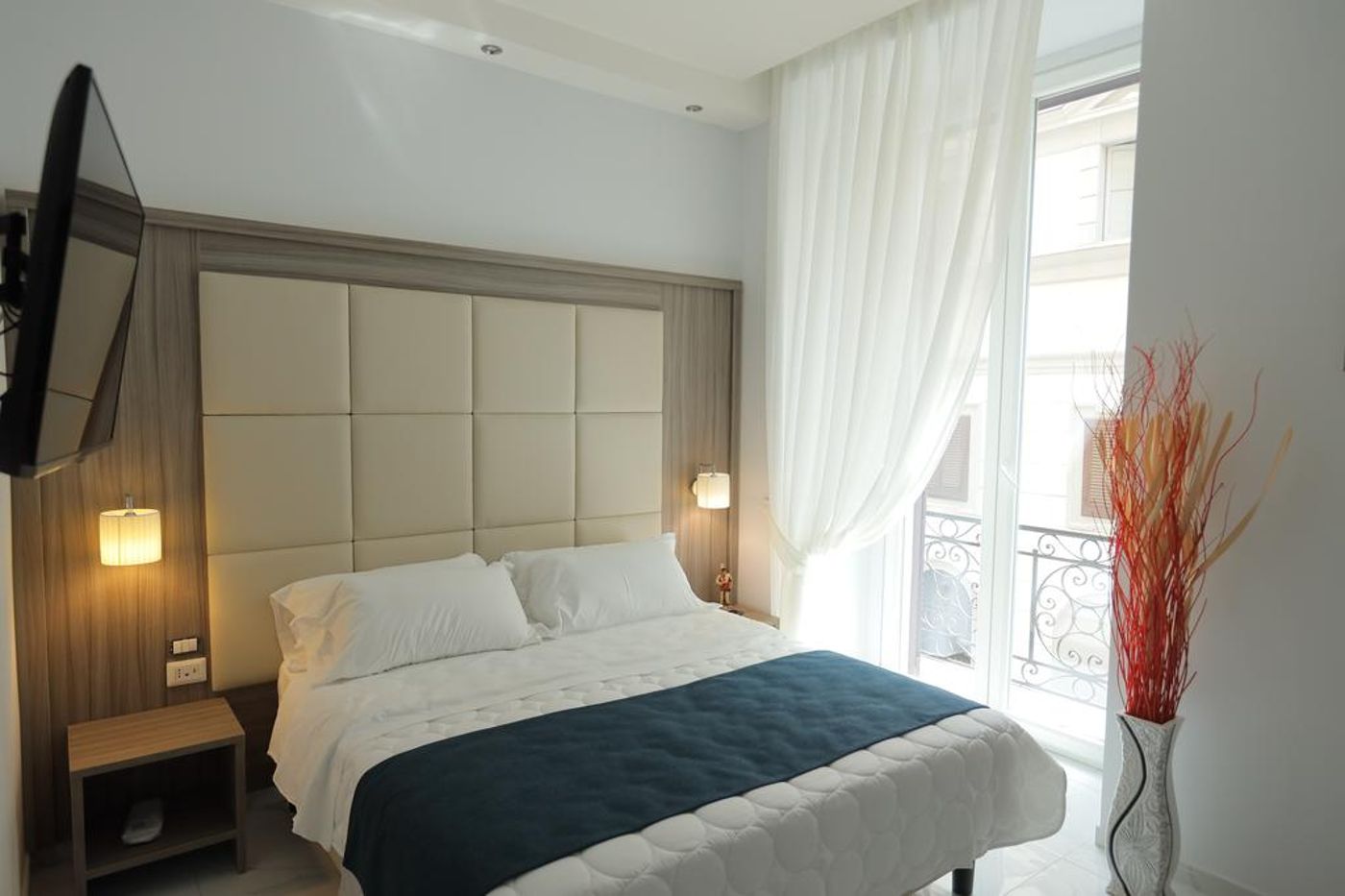 Garibaldi Suite - Italy - Naples - Room - 7