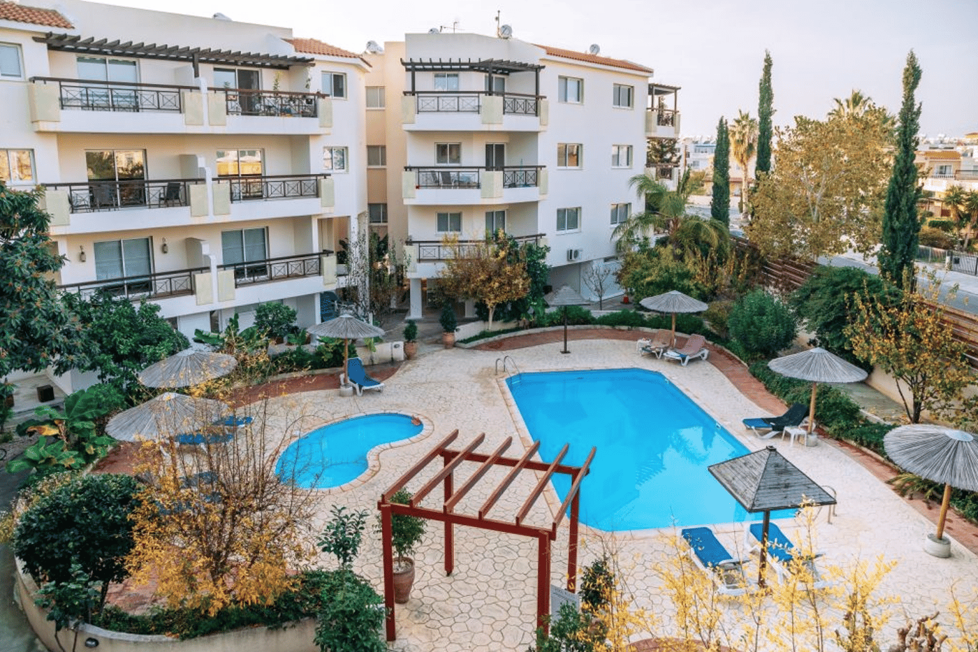 Artemis Cynthia Complex