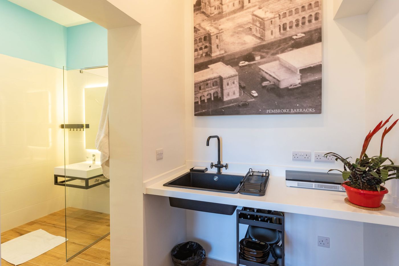 Sprachcaffe-International-Aparthotel-Pembroke-Room-69