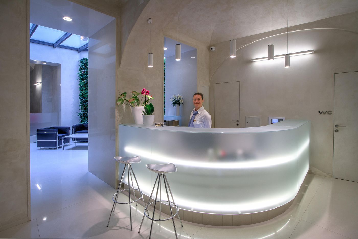 Bishops-House-Lobby-7