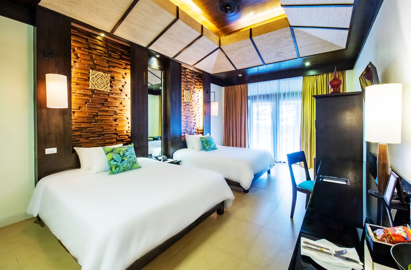 Impiana-Resort-Patong-Phuket-Room-26