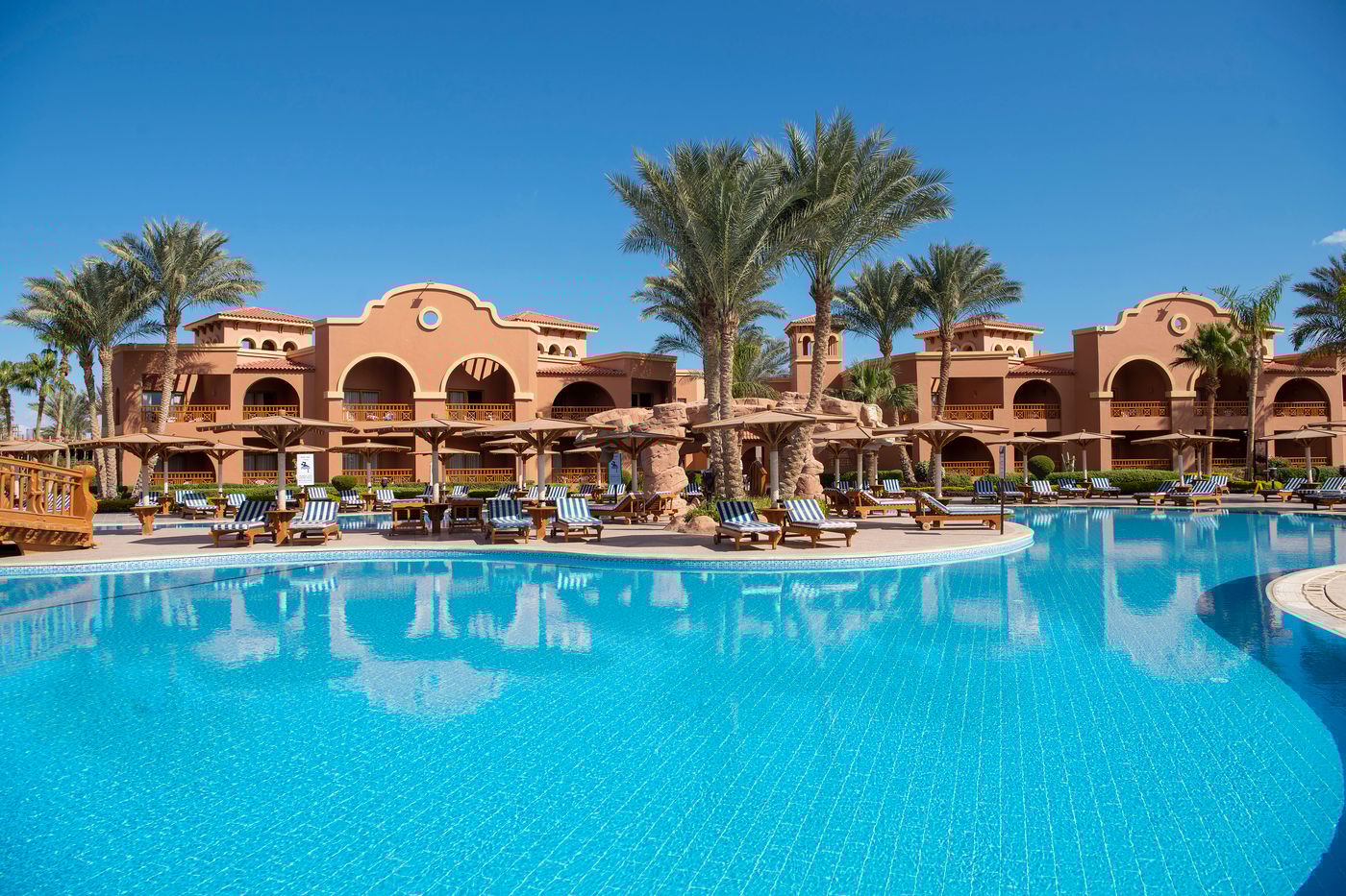 Charmillion Gardens Aqua Park