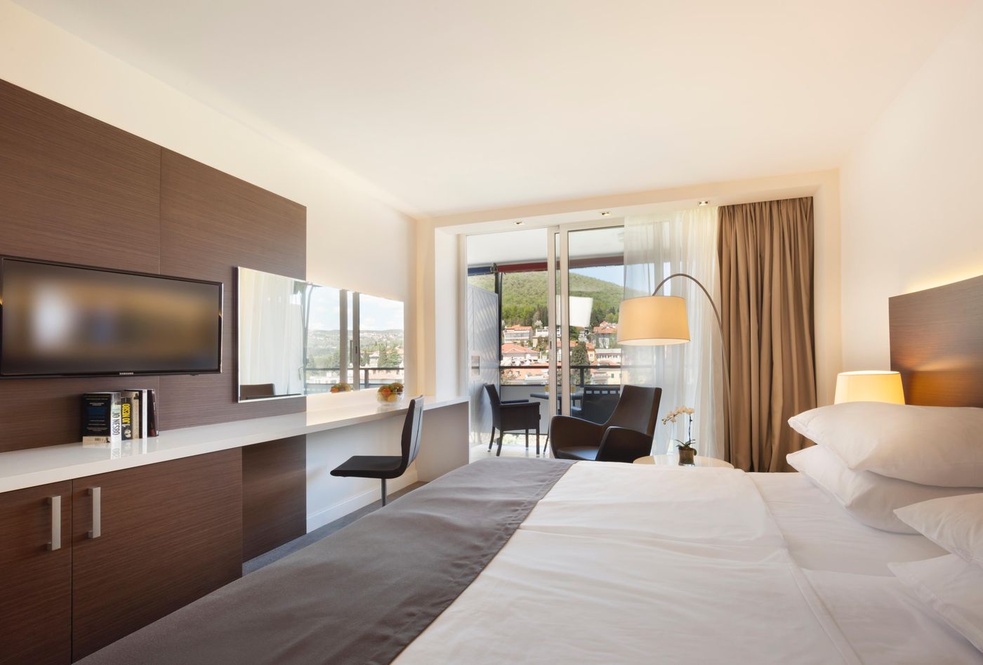 Remisens-Premium-Hotel-Ambasador-Room-15