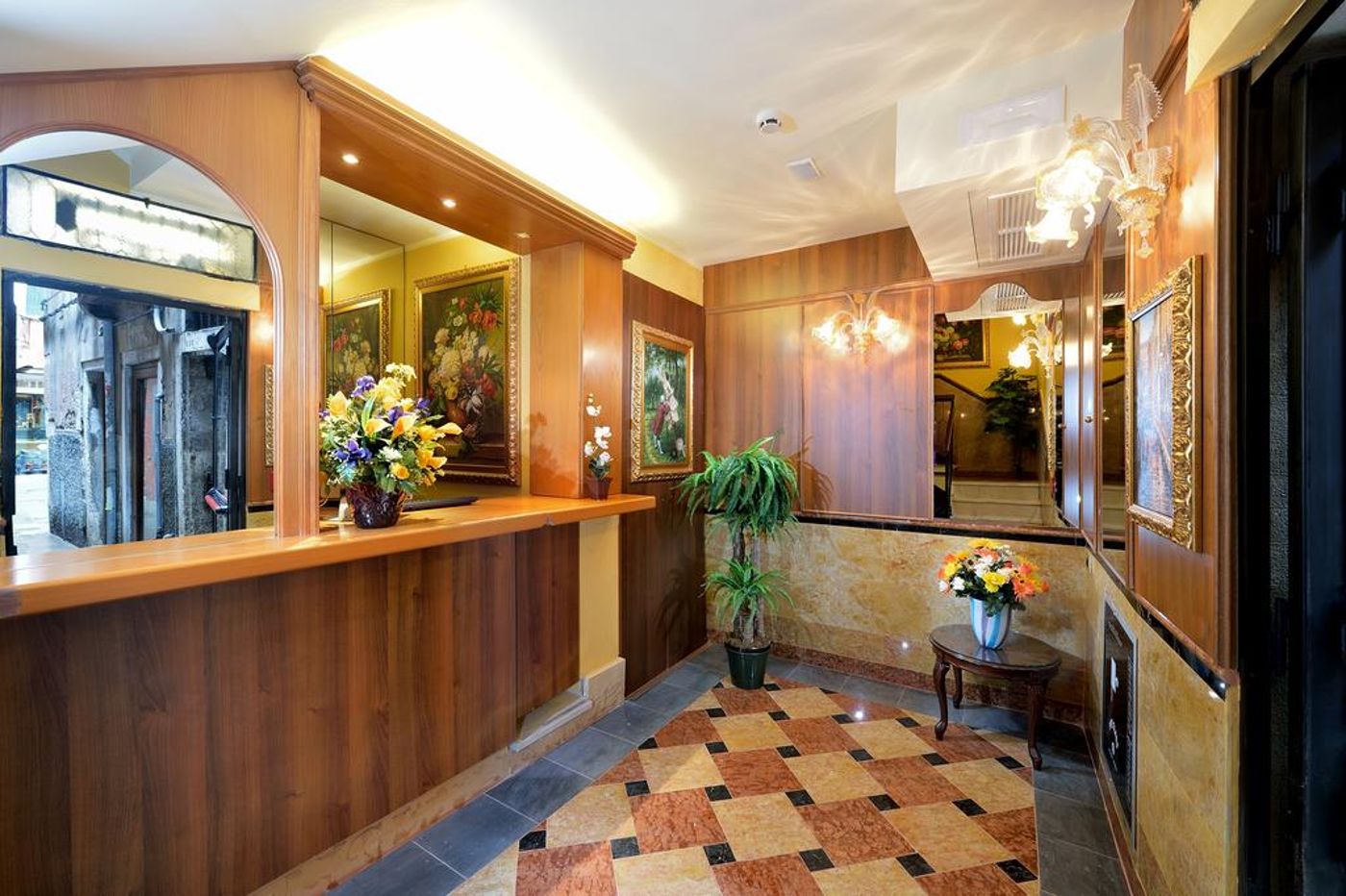 Citta-Di-Milano-Lobby-5