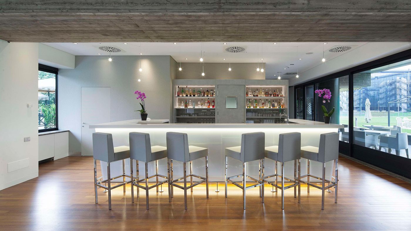 NH-Milano-Congress-Centre-Bar-4