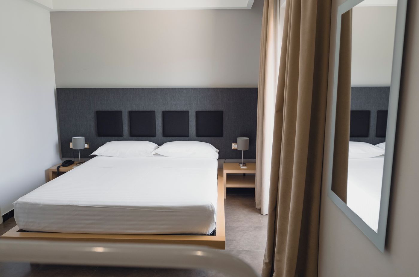 Modica-Palace-Hotel-Room-12