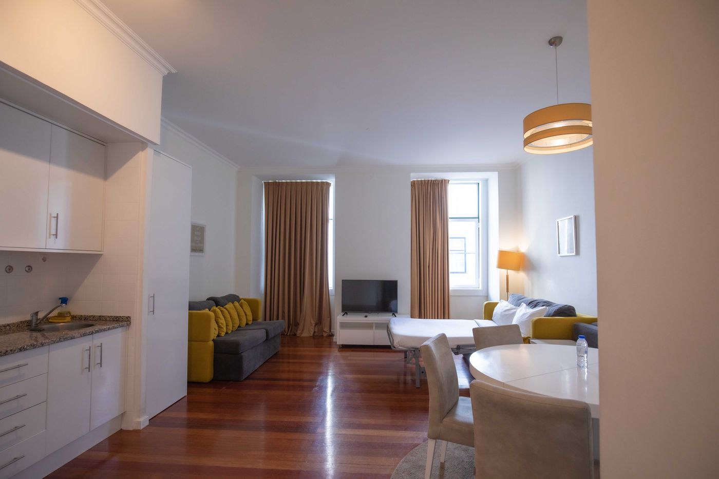 Residencial-Alcobia-Room-23