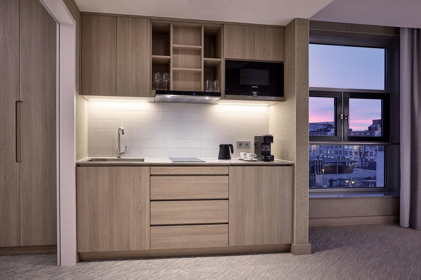 Courtyard-Berlin-City-Center-Room-9