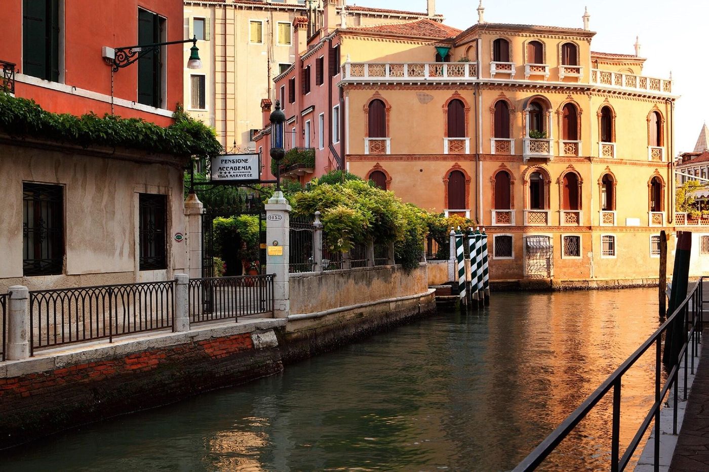 Pensione-Accademia---Villa-Maravege-General-view-1