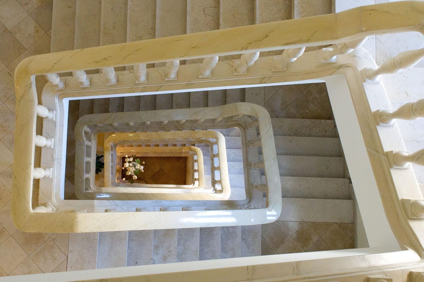 My-City-Hotel-Lobby-13