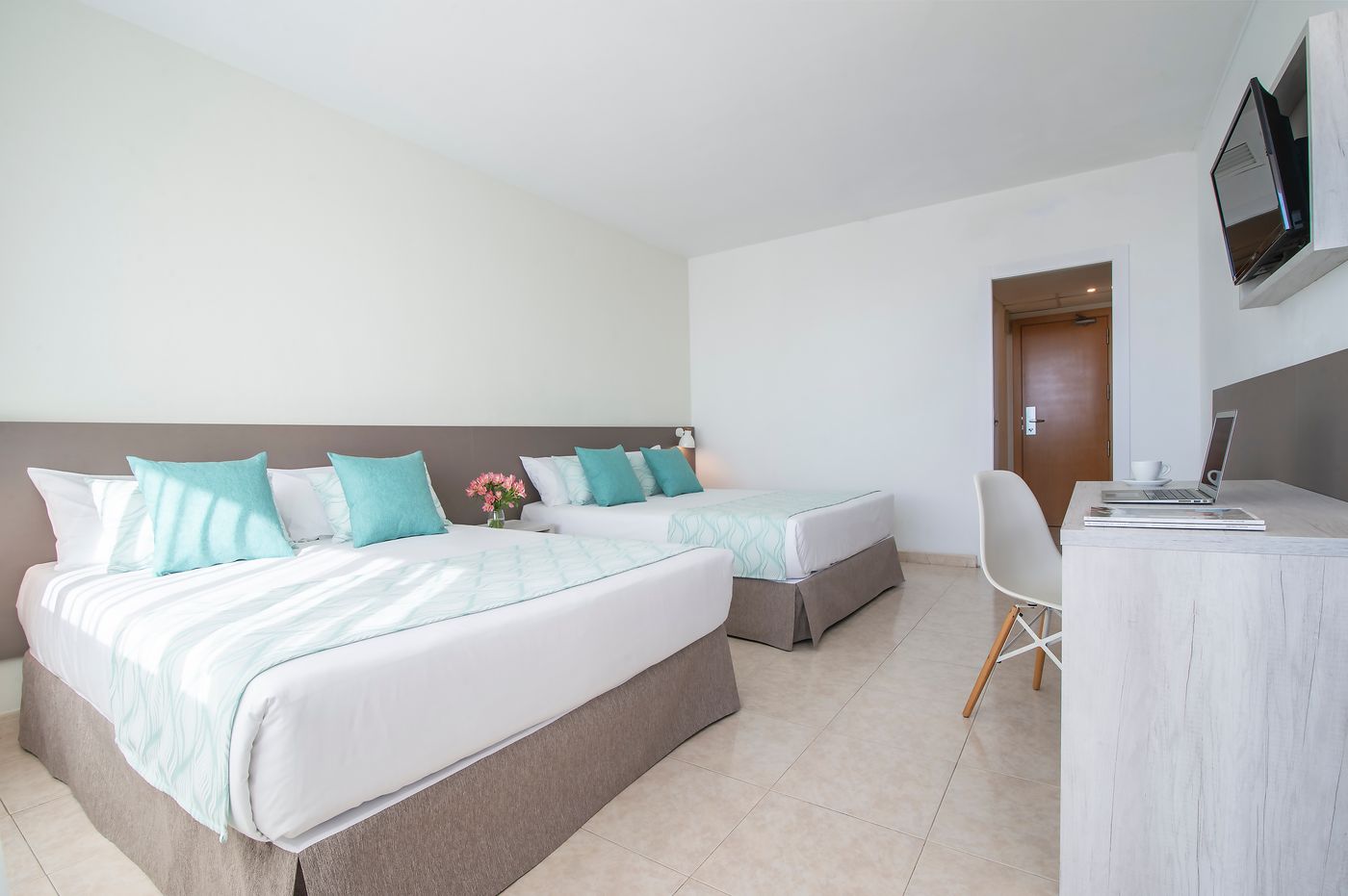 Lloret Santa Rosa Hotel by Pierre & Vacances